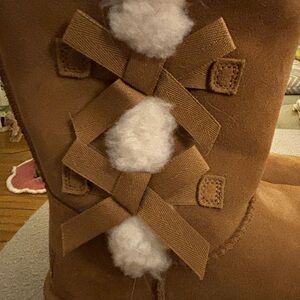 Koolaburra Brown Ankle Boots with White Accents